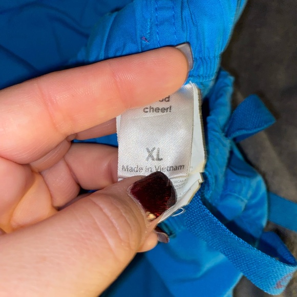 Spread good cheer scrub pants - Picture 2 of 2